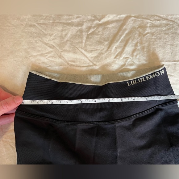 Lululemon leggings - Picture 4 of 7